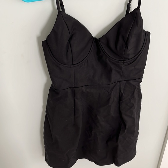 Princess Polly novella dress - Picture 3 of 3